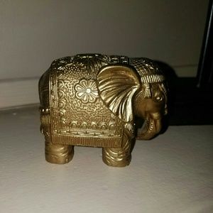 Golden good luck elephant